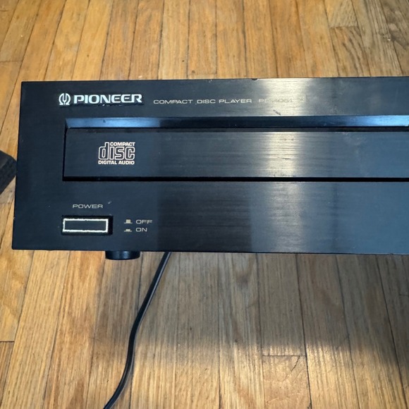 Pioneer PD-4051 Vintage Compact Disc CD Player Black Made in Japan -READ PARTS - Picture 7 of 15